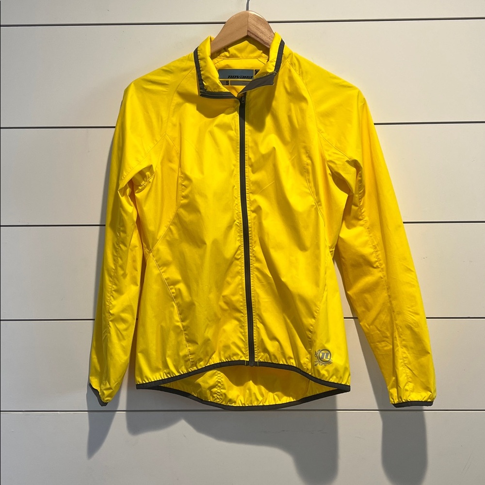 NOVARA Nylon Yellow Zip Road Cycling Wind Rain Pockets Jacket Small